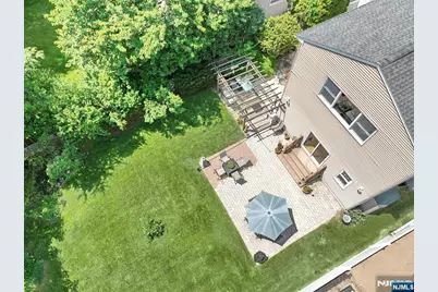 396 Burlington Road, Paramus, NJ 07652 - Photo 40