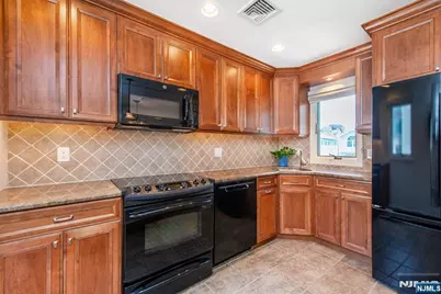 902 River Renaissance C02 #C02, East Rutherford, NJ 07073 - Photo 10