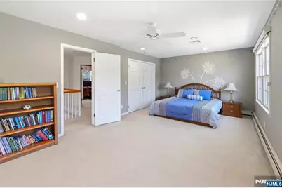 47 Blueberry Drive, Woodcliff Lake, NJ 07677 - Photo 28