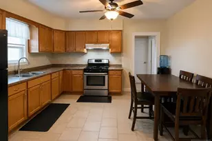215 Saddle River Road 1, Saddle Brook Township, NJ 07663 - Photo 4