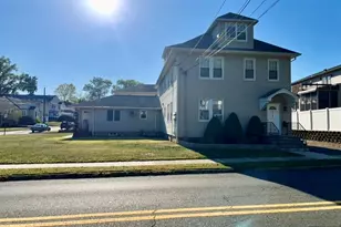 215 Saddle River Road 1, Saddle Brook Township, NJ 07663 - Photo 1