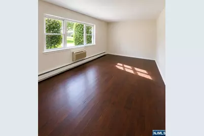 65 Regency Park 65 #65, Ramsey, NJ 07446 - Photo 8