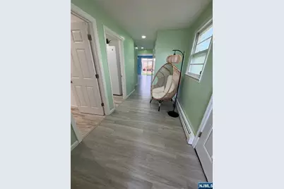 389 Madeline Avenue, Garfield, NJ 07026 - Photo 16