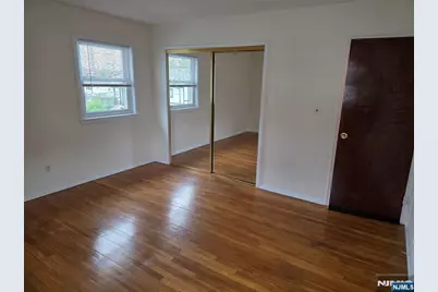 1624 Valley Street 2B #2B, Fort Lee, NJ 07024 - Photo 10