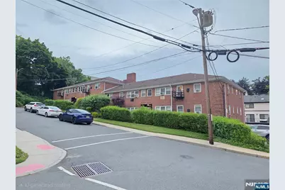 1624 Valley Street 2B #2B, Fort Lee, NJ 07024 - Photo 18