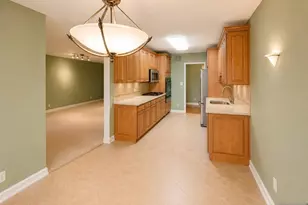 2200 N Central Road 10G, Fort Lee, NJ 07024 - Photo 10