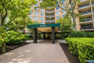 2200 N Central Road 10G, Fort Lee, NJ 07024 - Photo 1