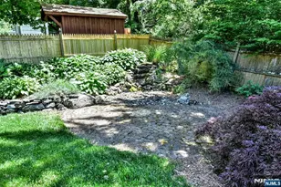 16 Weeden Dr, West Milford, NJ 07480 - Photo 26