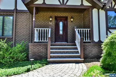 16 Weeden Drive, West Milford, NJ 07480 - Photo 4