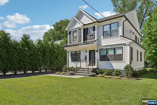676 Ridgewood Ave, Oradell, NJ 07649 - Photo 2