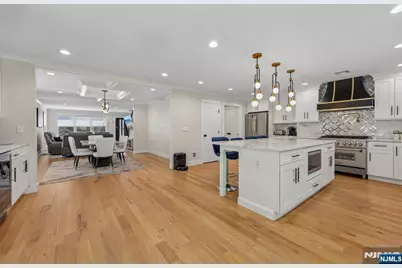 676 Ridgewood Avenue, Oradell, NJ 07649 - Photo 14