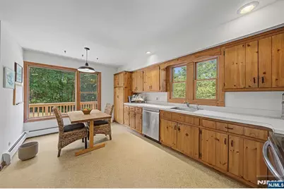 829 Ramapo Valley Road, Oakland, NJ 07436 - Photo 20