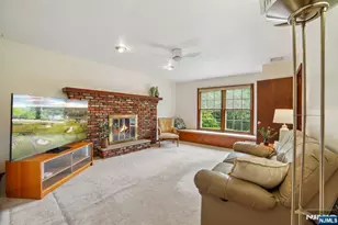 42 Collins Ave, Ramsey, NJ 07446 - Photo 18