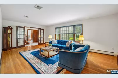 42 Collins Avenue, Ramsey, NJ 07446 - Photo 6