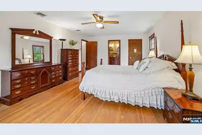 42 Collins Avenue, Ramsey, NJ 07446 - Photo 22