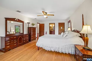 42 Collins Ave, Ramsey, NJ 07446 - Photo 22