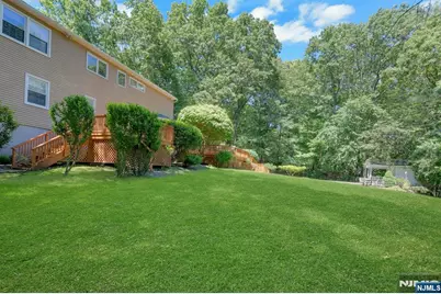 10 Moonshadow Court, Kinnelon, NJ 07405 - Photo 40