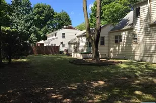 846 E Glen Ave, Ridgewood, NJ 07450 - Photo 12
