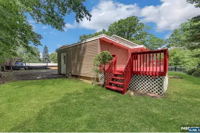 36 Benton Road, Paramus, NJ 07652 - Photo 26