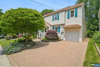 288 Wales Avenue, River Edge, NJ 07661 - Photo 2