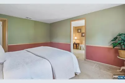 288 Wales Avenue, River Edge, NJ 07661 - Photo 30
