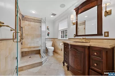 241 Avondale Road, Ridgewood, NJ 07450 - Photo 20