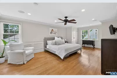 241 Avondale Road, Ridgewood, NJ 07450 - Photo 18