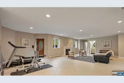 18 Berkshire Place, Englewood Cliffs, NJ 07632 - Photo 22