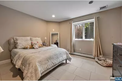 18 Berkshire Place, Englewood Cliffs, NJ 07632 - Photo 24