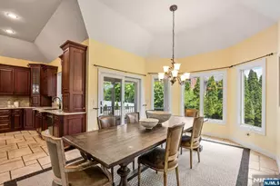 18 Berkshire Pl, Englewood Cliffs, NJ 07632 - Photo 8