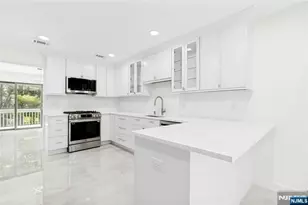 814 Hemlock Ct, Norwood, NJ 07648 - Photo 14