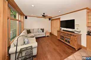 8 Myrtle St, Montvale, NJ 07645 - Photo 18