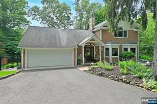 8 Myrtle St, Montvale, NJ 07645 - Photo 1