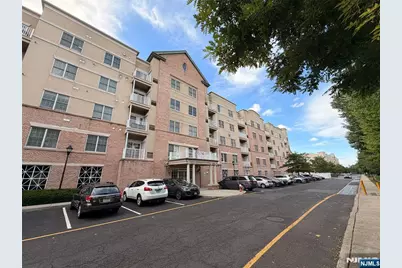 2113 Windsor Park Court #113, Englewood, NJ 07631 - Photo 2
