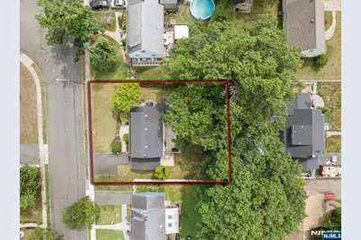 346 E Woodland Road, New Milford, NJ 07646 - Photo 42