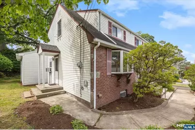 346 E Woodland Road, New Milford, NJ 07646 - Photo 34