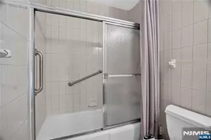 6 Horizon 602, Fort Lee, NJ 07024 - Photo 10