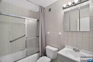 6 Horizon 602, Fort Lee, NJ 07024 - Photo 8