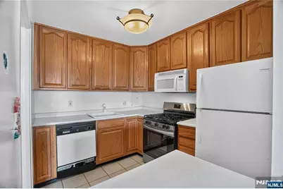 6 Horizon 602 #602, Fort Lee, NJ 07024 - Photo 24