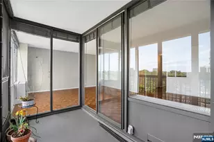 6 Horizon 602, Fort Lee, NJ 07024 - Photo 12