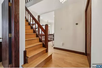 1060 Briar Way, Fort Lee, NJ 07024 - Photo 26