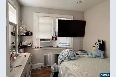 570 Broad Street, Carlstadt, NJ 07072 - Photo 8
