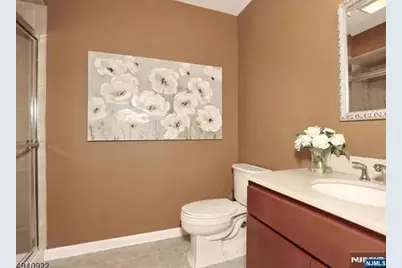 10 Terrace Avenue 11 #11, Hasbrouck Heights, NJ 07604 - Photo 6