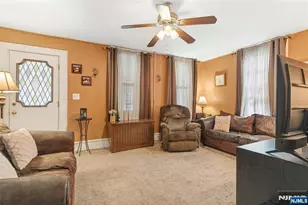 22 Passaic Ave, Hasbrouck Heights, NJ 07604 - Photo 10