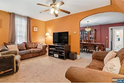 22 Passaic Avenue, Hasbrouck Heights, NJ 07604 - Photo 8