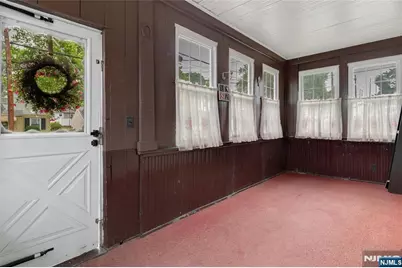 22 Passaic Avenue, Hasbrouck Heights, NJ 07604 - Photo 6