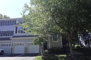 35 Quail 35, Old Tappan, NJ 07675 - Photo 2