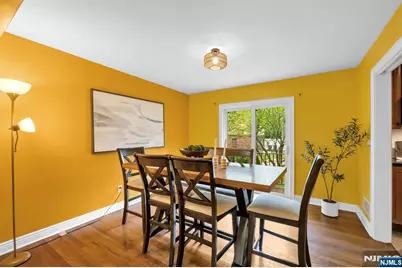 550 Englewood Avenue, Teaneck Township, NJ 07666 - Photo 10