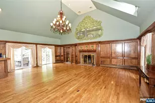 958 Arapaho Trail, Franklin Lakes, NJ 07417 - Photo 8