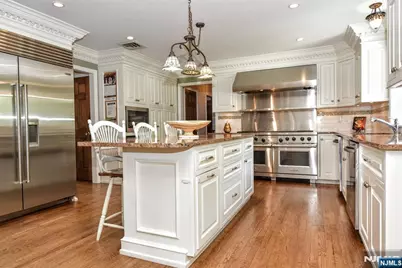 958 Arapaho Trail, Franklin Lakes, NJ 07417 - Photo 12